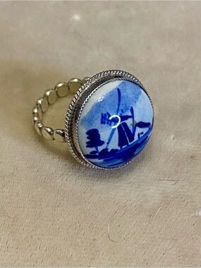 Vintage 835 Silver Delft Like Blue Porcelain Ring Size 7